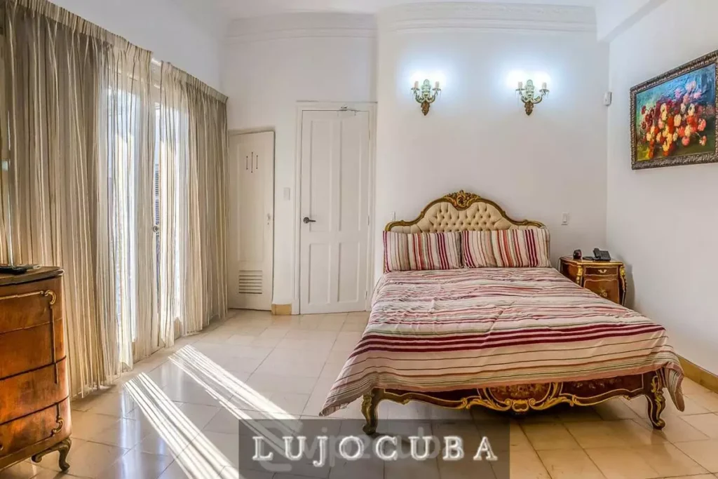 King bedroom at Mansion El Duque in Miramar