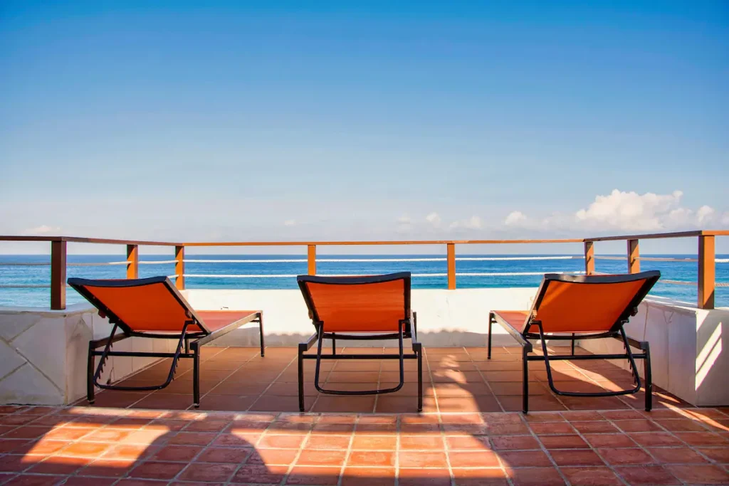 Furnished rooftop terrace facing the sea at The Loft