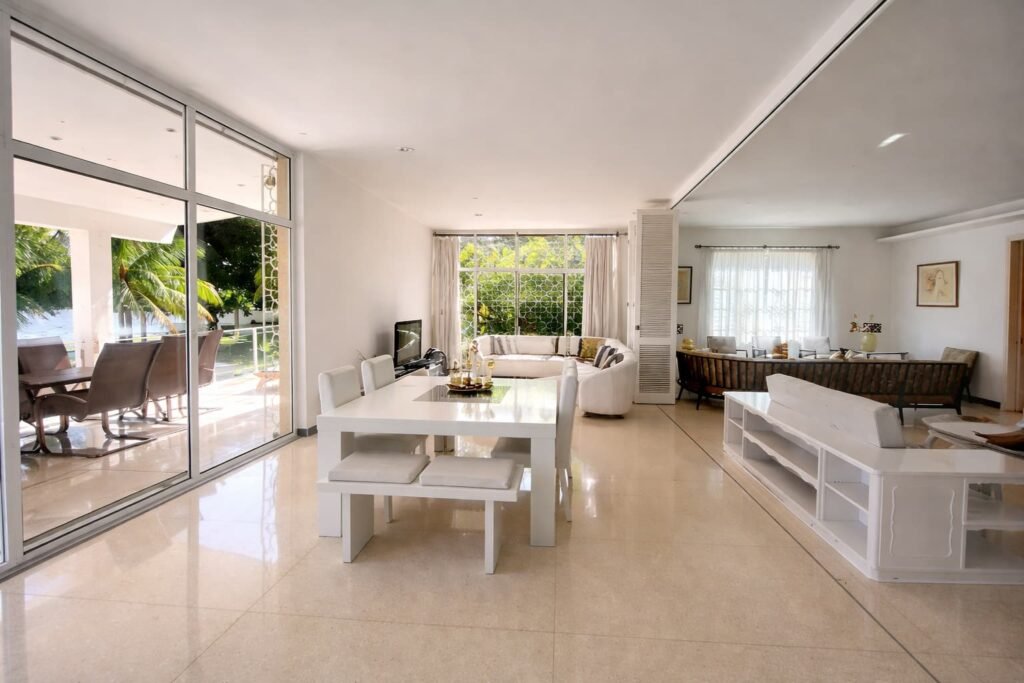 Zona de estar diáfana en Luxury Rio Mar